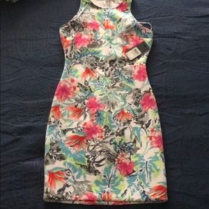 Never worn Guess dress with original tags